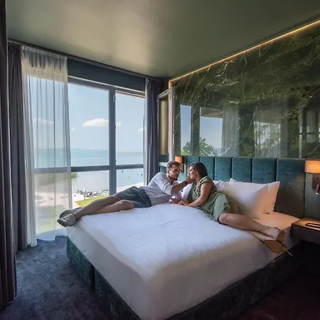 Hotel Azur Premium-3